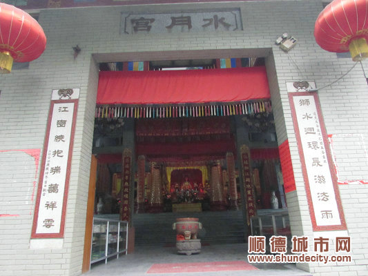 顺德城市网消息 (记者万家长) 今晚(3月18日)开始,龙江镇里海观音堂