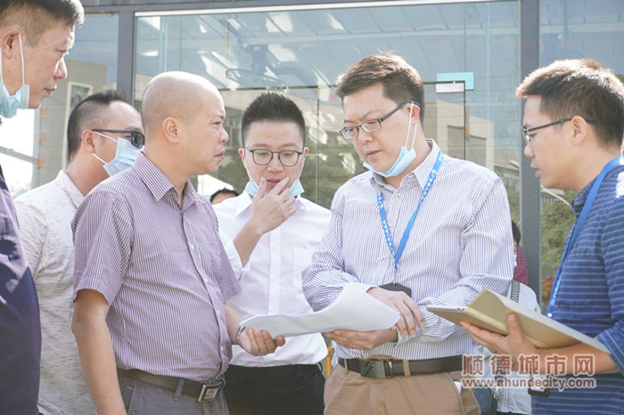 佛山市自然资源局顺德分局执法科科长陈卓华了解相关情况