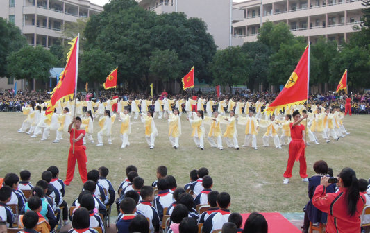 勒流中心小学:太极"功底"很深厚