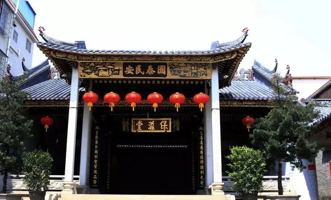 梁氏人口有多少_网市镇有多少人口(2)