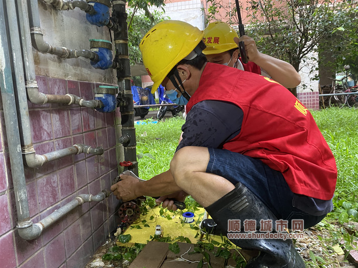 主页 顺德民意 民意跟踪  据介绍,远传水表安装完成后,通过智能信息