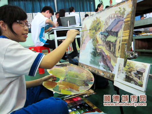 龙江“环保杯”书画比赛，呼吁保护环境