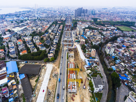 红旗路快速化改造