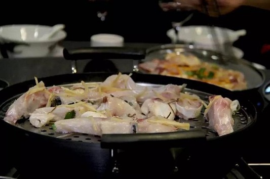 寻味顺德之桑拿鸡鱼