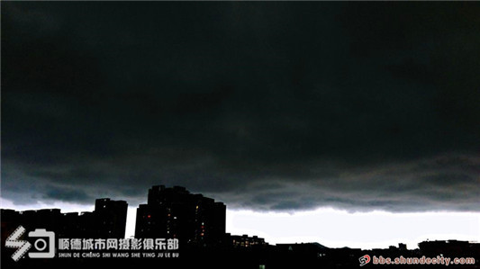 注意！“黑云压城”时，这些事情不能做