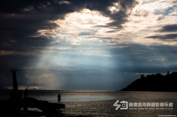 顺德倾情夜话：支持父母离婚，我错了吗？