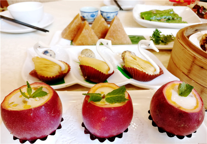 “叹早茶”，这几道特色茶点记得“打勾√”