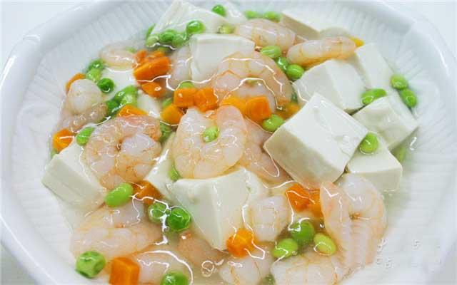 豆腐虾仁，一口下去，满满都是新鲜！