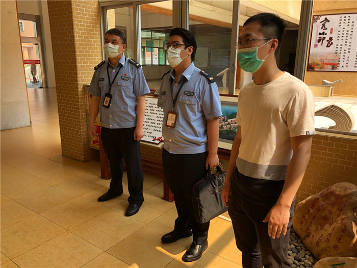 零风险开学！容桂开展校园电梯安全检查