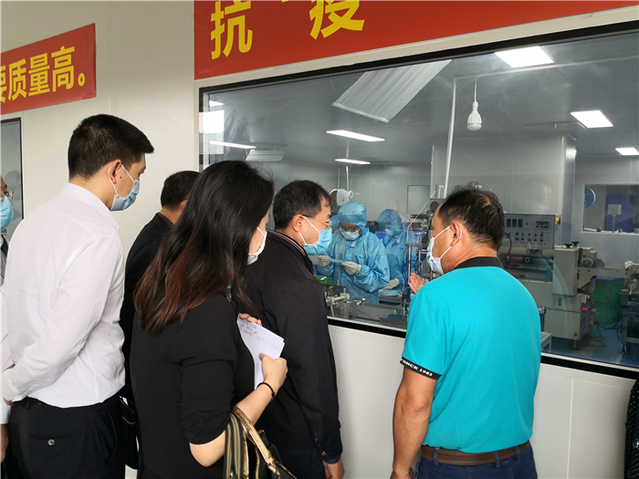把好生产关！北滘开展防疫用品调研工作