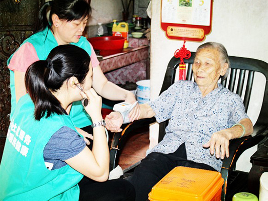三级医疗机构人才通道：送上来派下去