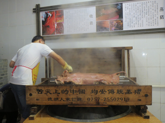 均安：“好味到镇”，有酒有肉有文化
