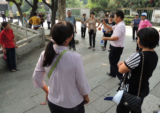 伦教：环卫工人游顺德，游村玩水心情靓
