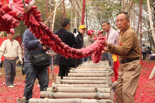 “红”运当头，龙江烧大炮好运洒人间！
