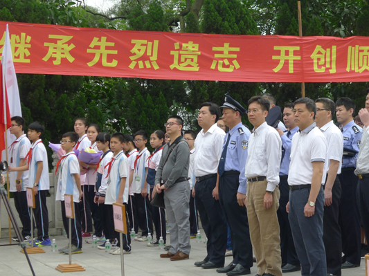 缅怀革命先烈，顺德未来阔步前行