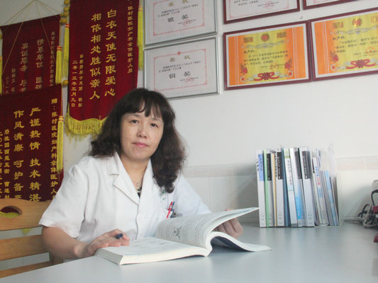 名医邱冬梅：温顺的“学霸”铁杆粉丝多多