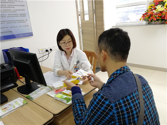 药学门诊开张啦，可与药师面对面交流