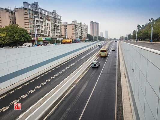 今日起，部分公交线路南国东路段恢复原线路行驶