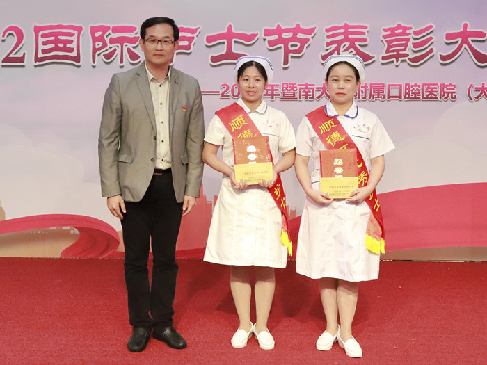 “南丁格尔”的《信仰》，有人看到感动落泪