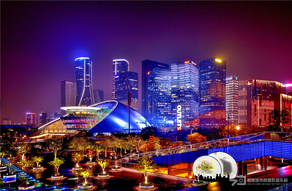 壹周美图：城市灯火阑珊处，夜色迷人