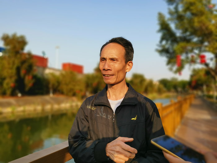 百米冲刺救人！黄连人张其芬再救落水者