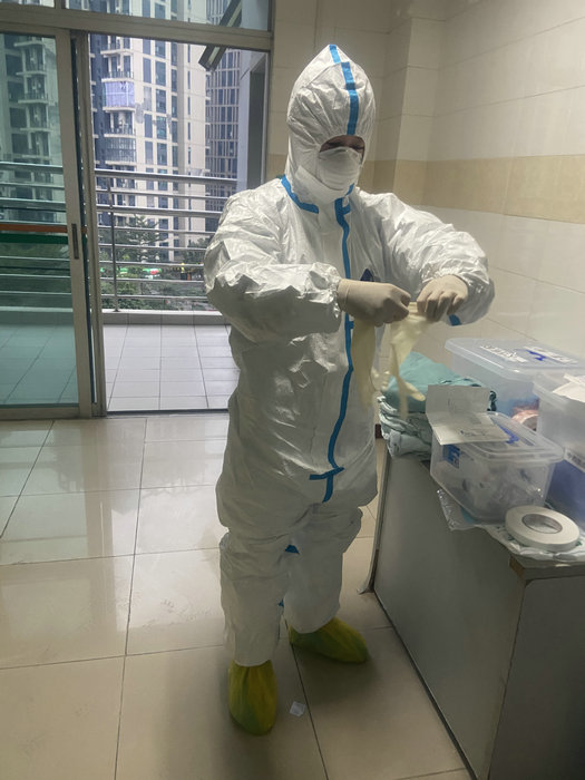 北滘“逆行者”骆静容：主动请缨护理疑似病患者