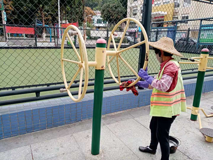 大良：守好环卫防线，不放过任何角落！