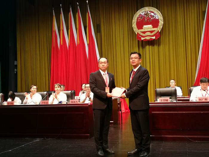 快讯 | 岑坤杰当选为北滘镇副镇长
