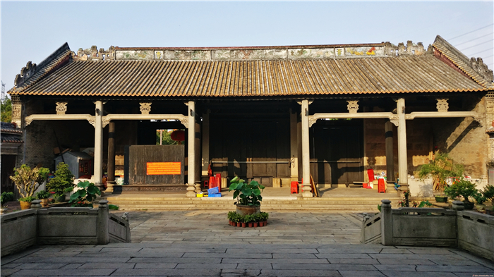 右滩这座宗祠传承着状元的荣光，世代书香绕梁