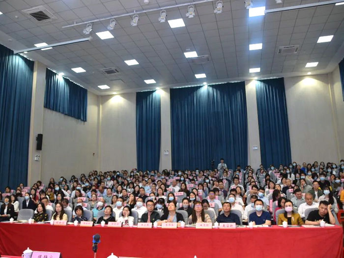 龙江喜获佛山市“‘非线性’教学改革实验区”