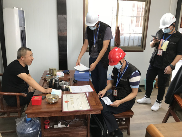 陈村：联合开展潭村工业区安全生产强执法检查