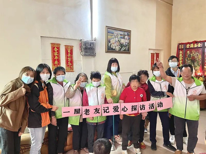 老友记谈谈心，复元大使走进康复者家中