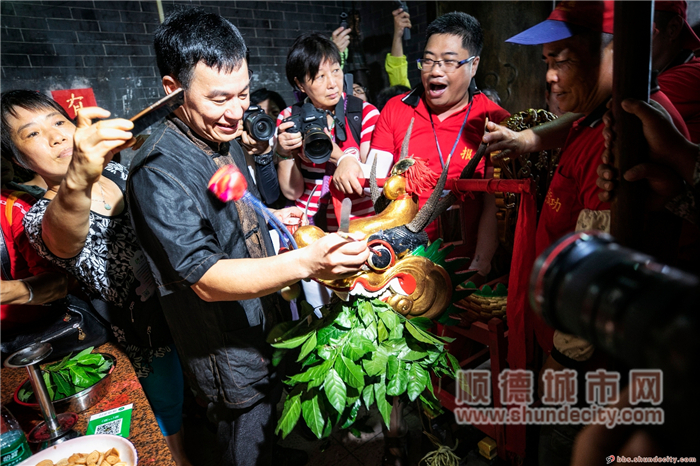 在顺德，龙眼不仅可以吃，还可以.......