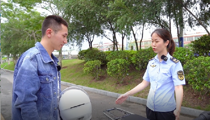 【视频】陈村：如何安全骑行电动车，这个视频告诉你正确“操作”