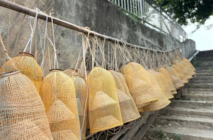 风景如画，这个小村庄正被更多人熟知~~