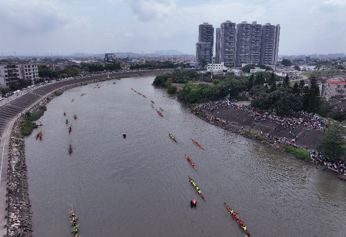 【多图】船桨纷飞，勒北村五人龙舟赛超级震撼