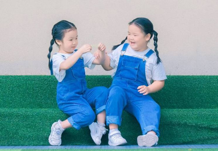 童年的欢乐就是这么简单