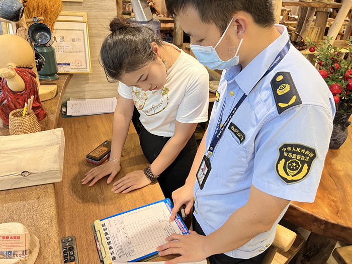 乐从家具商家赶紧查查，这种合同条款违法！