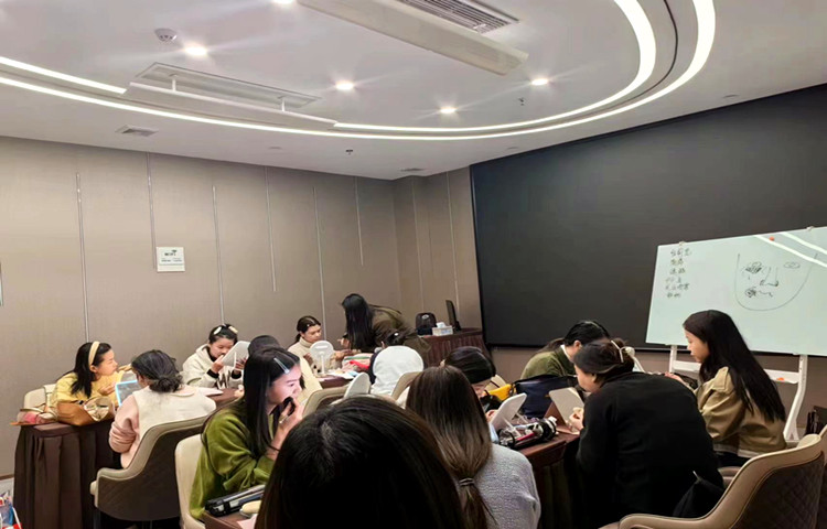 至IN顺德 | 500元夜校风吹到了顺德