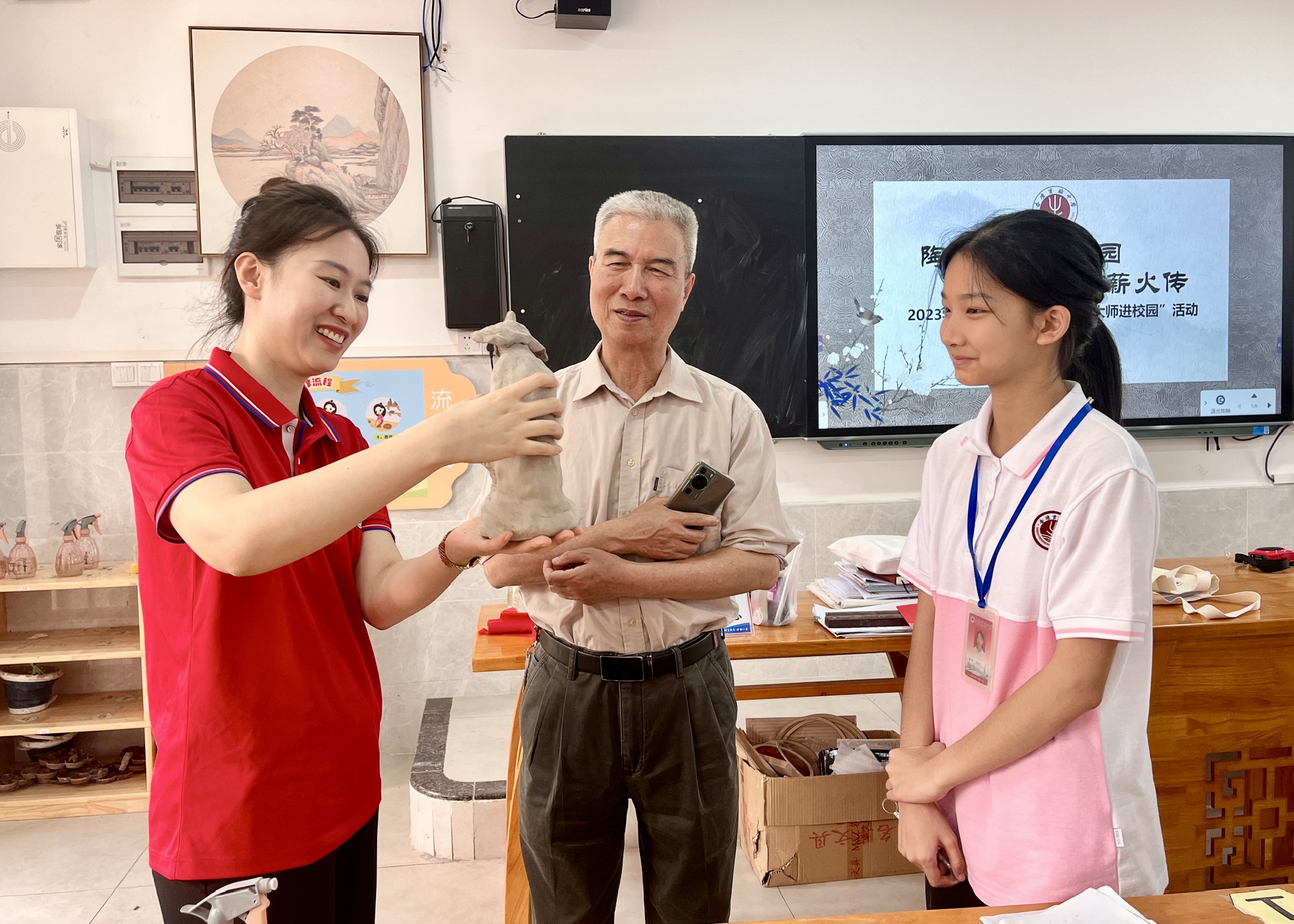 非遗大师走进杏坛实验中学，陶瓷匠心共传承！
