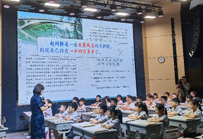 聚焦跨学科学习，顺德陈村语文教研激起思维火花