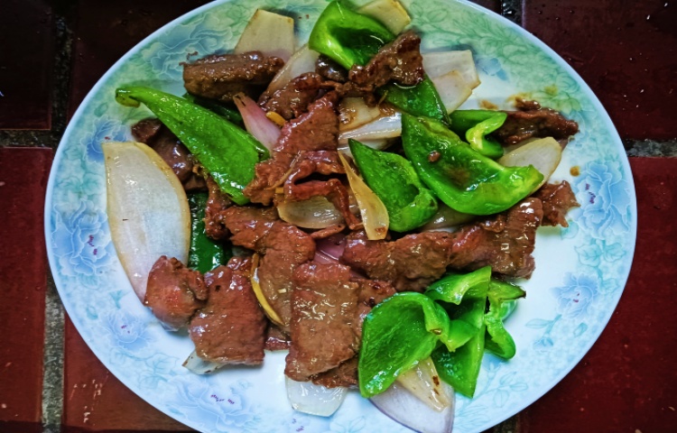 洋葱炒牛肉，减肥期常备