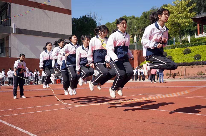 “3+1+1”课程+走班制教学，丰华中学全面落实每天一节体育课