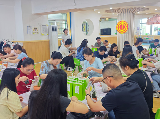 “干货”满满！职工尽享一站式精准服务