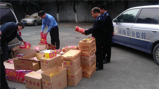 做好食品监督，给春节加把安全锁