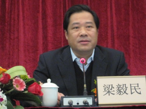 梁毅民：干部要敢想敢做