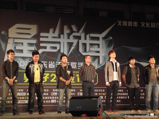 唱响德胜广场，“星声悦耳”今晚决战