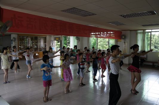 容桂：完善设施，打造基层文化平台