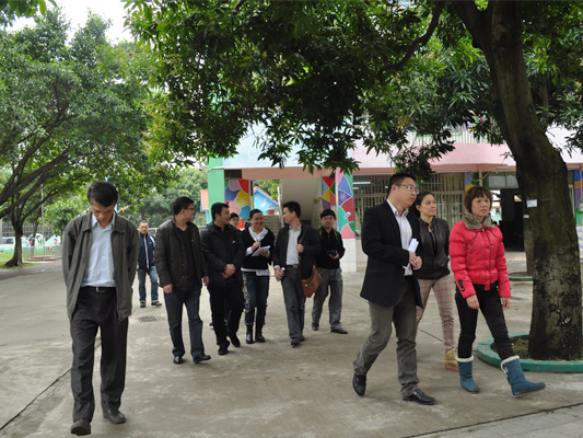 伦教模拟验收安全社区，专家把脉支招