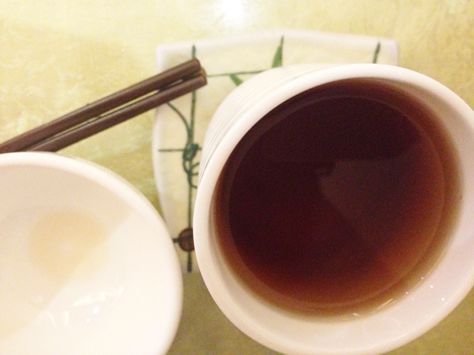 新消法叫停茶位费，顺德餐饮收费依旧